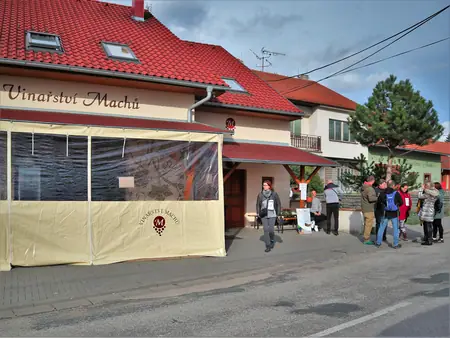 Otevřené sklepy Perná 2022 — fotografie 59